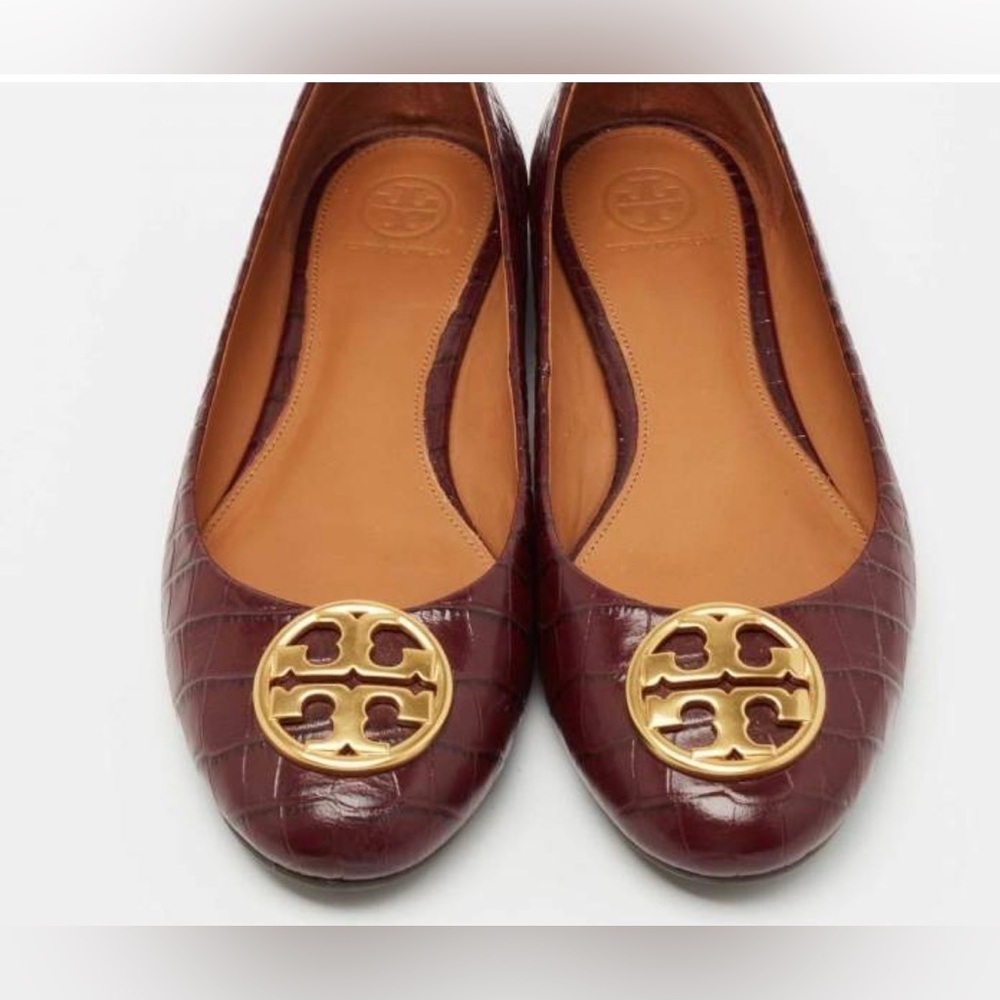 NWOT Tory Burch Burgundy Croc Embossed Leather Chelsea Ballet Flats Size 38.5